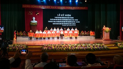 Trường Cao đẳng Kinh tế - Tài chính Thái Nguyên được tặng Cờ thi đua xuất sắc 5 năm giai đoạn 2010 - 2015